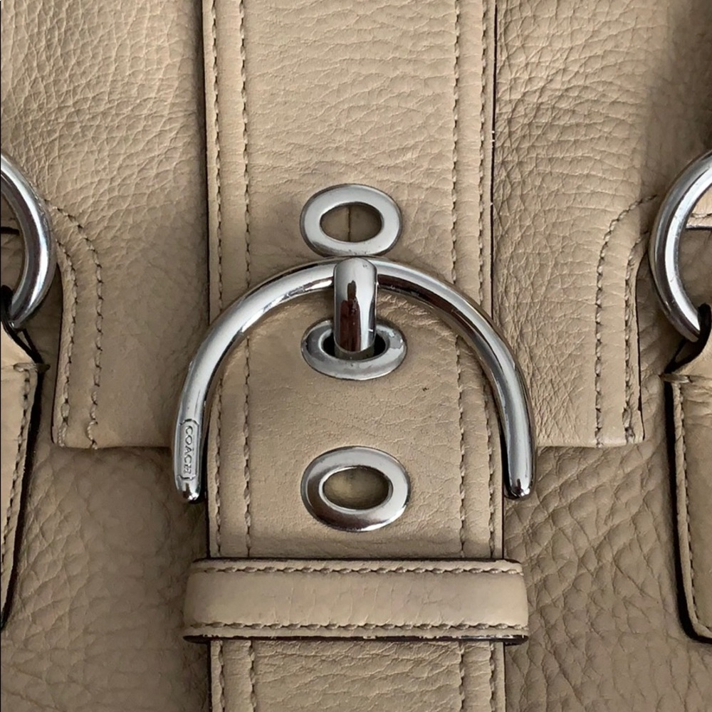 Coach Leather Set - Picture 6 of 16
